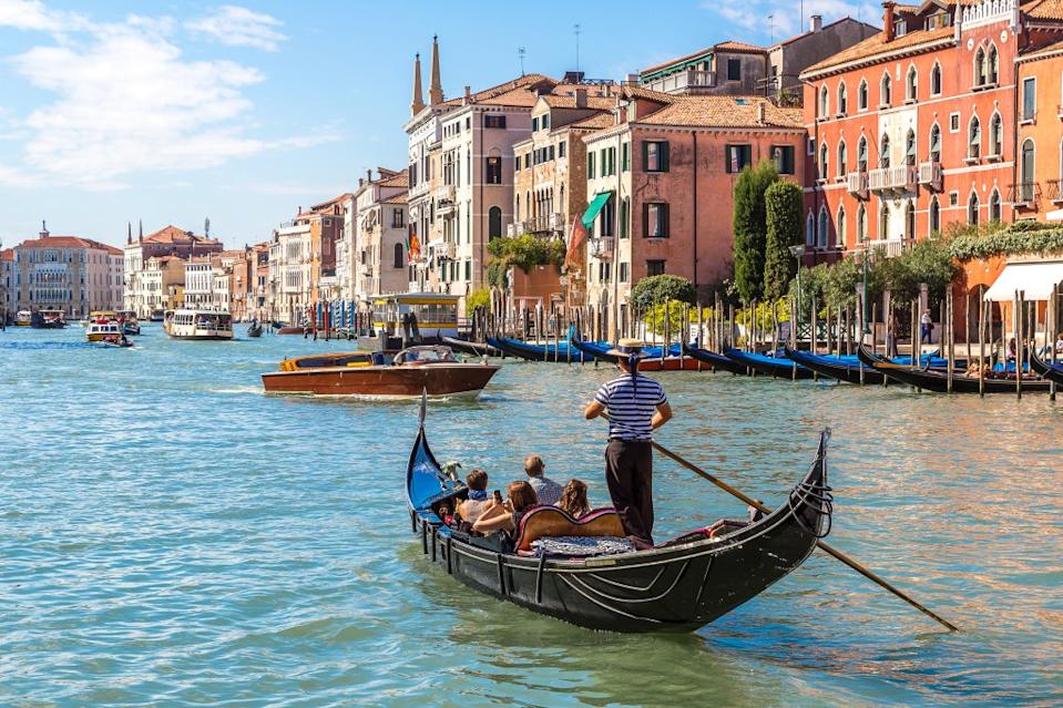 The initiative is part of a wider effort to preserve Venice’s cultural essence amid the congestion of gondolas. The city has already prohibited cruise ships from entering the lagoon, limited tour groups to 25 people and banned the use of megaphones. Sergii Figurnyi – stock.adobe.com